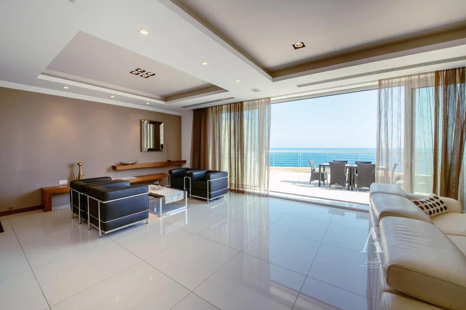 4-Bedroom Penthouse in Sliema — photograph 4