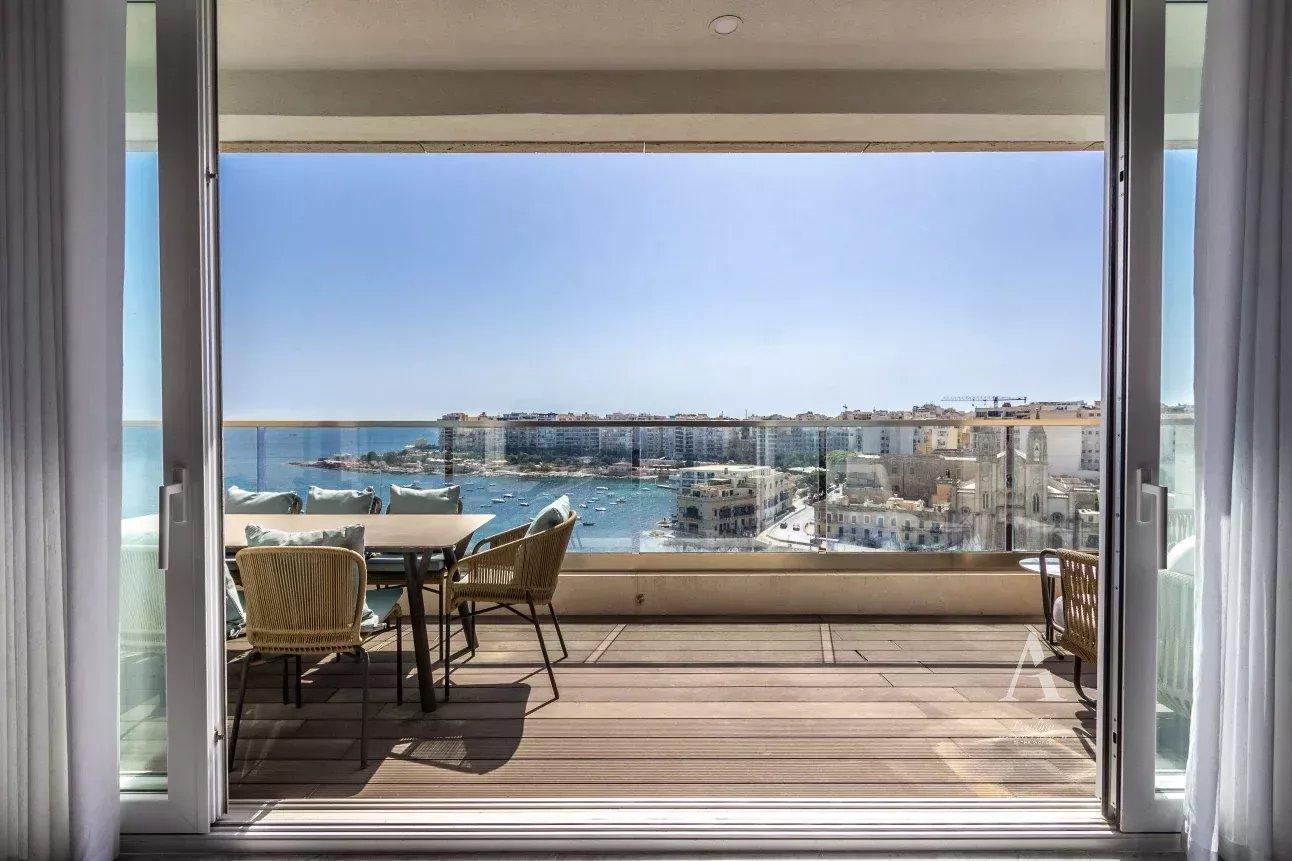 3-Bedroom Penthouse in San Ġiljan — photograph 4