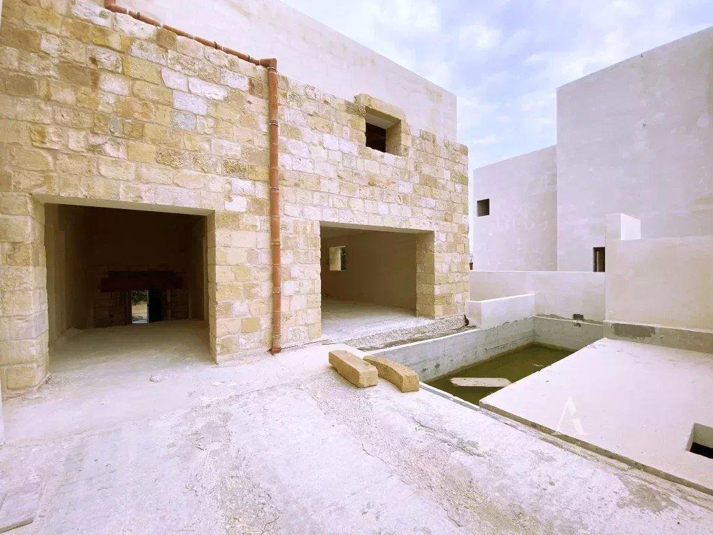 3-Bedroom Villa in San Ġwann — photograph 3