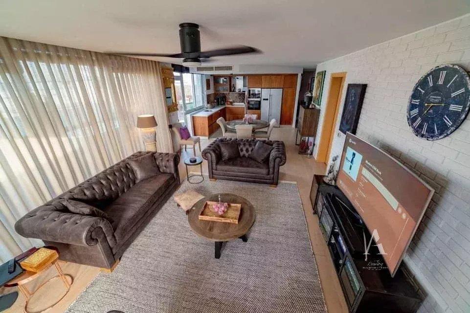 3-Bedroom Penthouse in Madliena, Swieqi — photograph 3