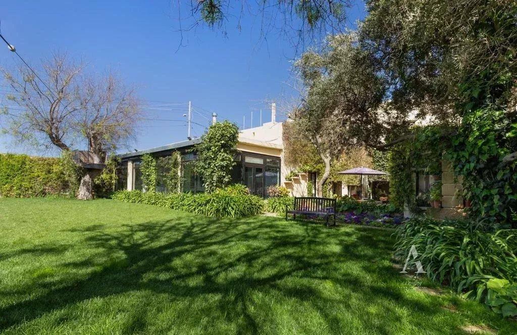4-Bedroom Villa in Madliena, Swieqi — photograph 2