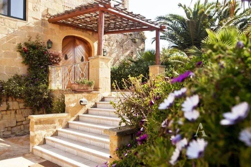 4-Bedroom Villa in Ghasri — photograph 4