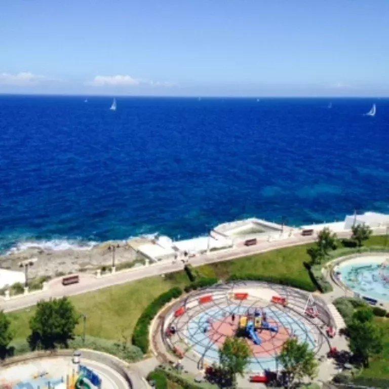 Furnished Sea-View Apartment in Sliema — photograph 2