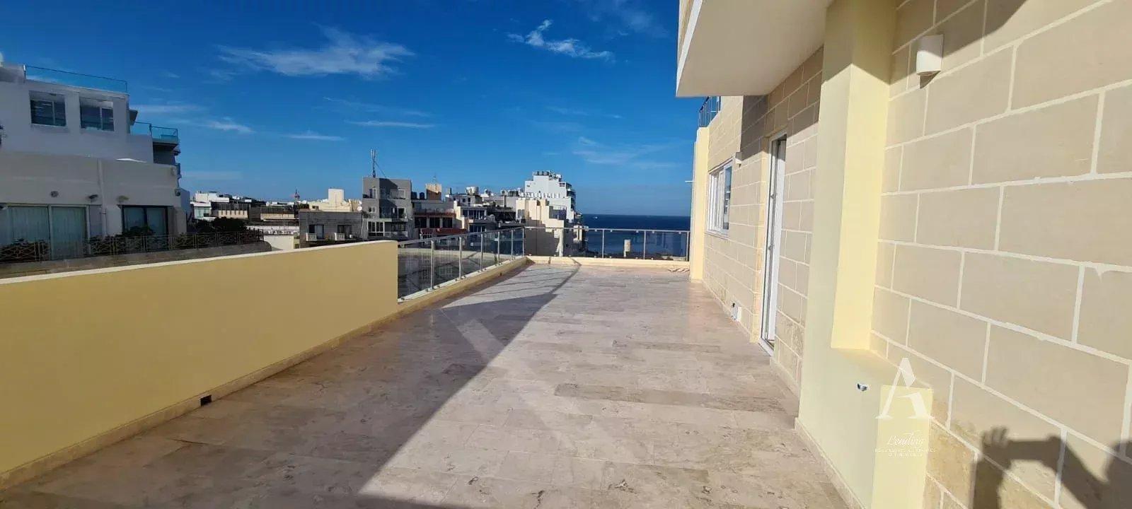 4-Bedroom Apartment in Sliema — photograph 4