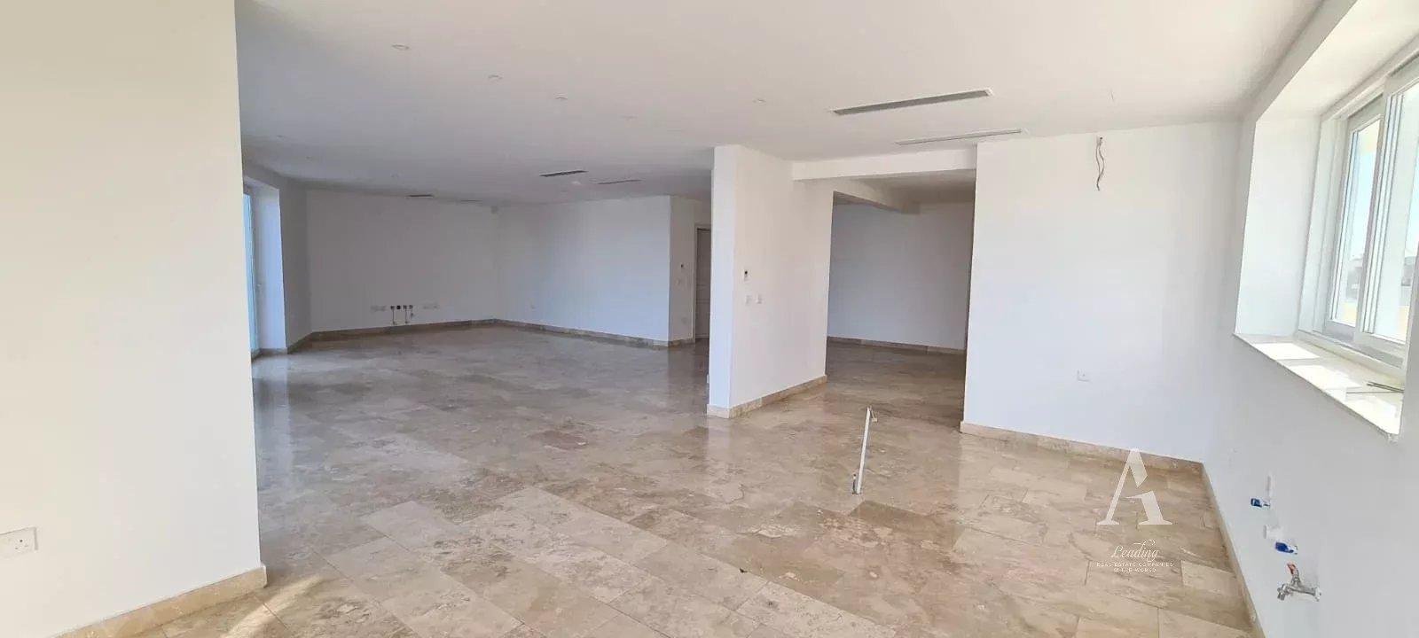 4-Bedroom Apartment in Sliema — photograph 3
