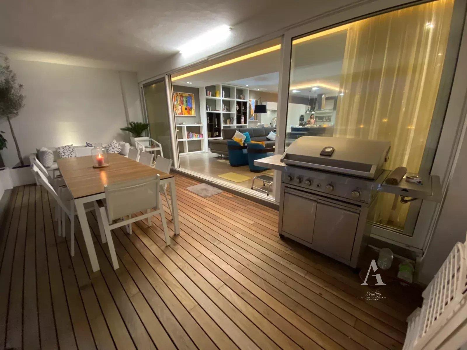 3-Bedroom Apartment in Ta' Xbiex — photograph 4