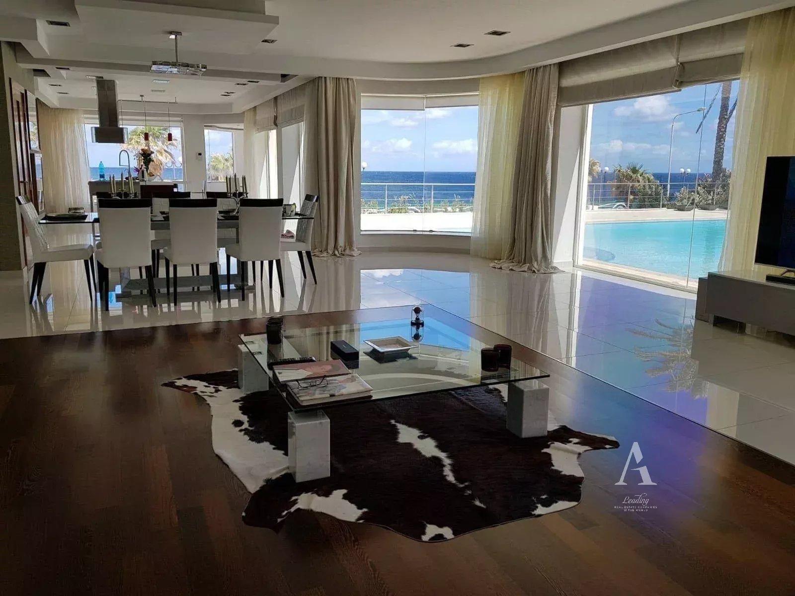 4-Bedroom Villa in Marsaskala — photograph 4