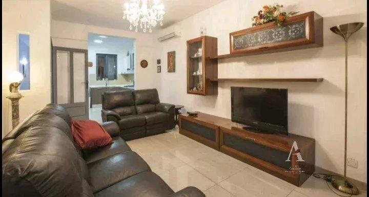 3-Bedroom Apartment in Sliema — photograph 4