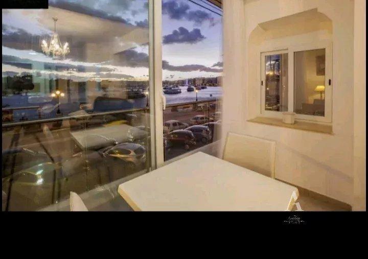 3-Bedroom Apartment in Sliema — photograph 2