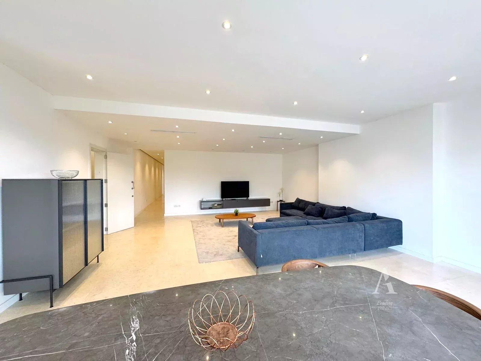 3-Bedroom Apartment in Swieqi — photograph 5