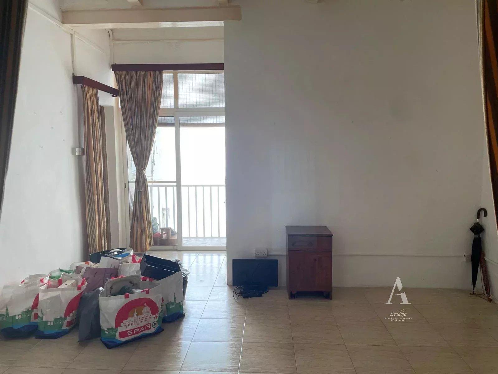 2-Bedroom Apartment in Sliema — photograph 2