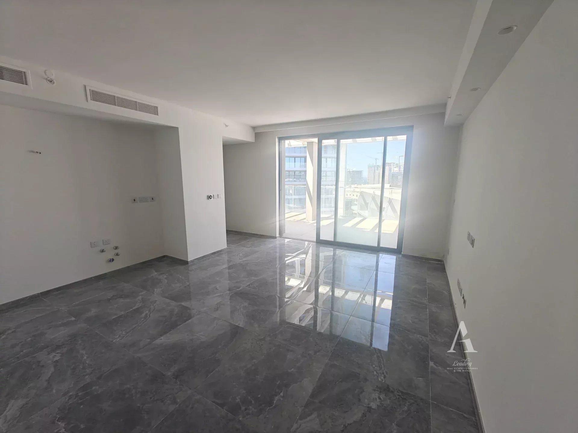 1-Bedroom Penthouse in San Ġiljan — photograph 3