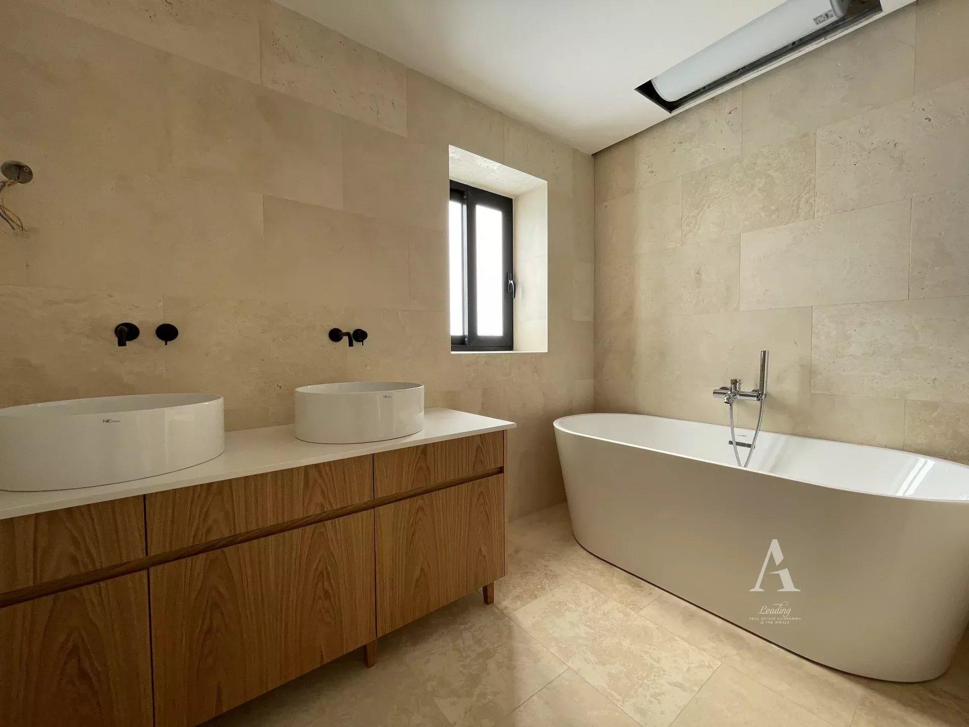 3-Bedroom Apartment in Sliema — photograph 4