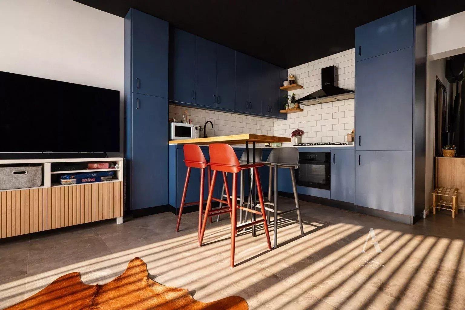 1-Bedroom Penthouse in Tarxien — photograph 5