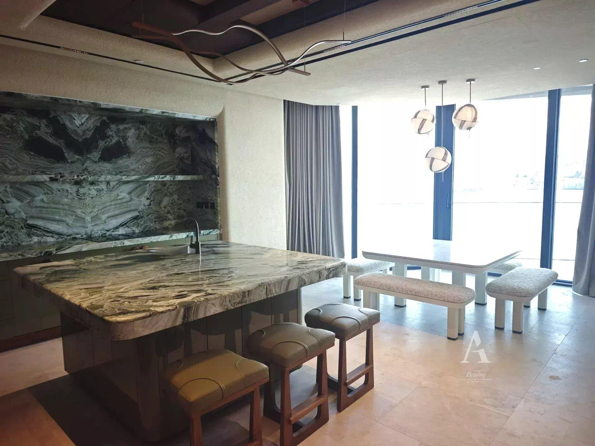 4-Bedroom Apartment in Sliema — photograph 2