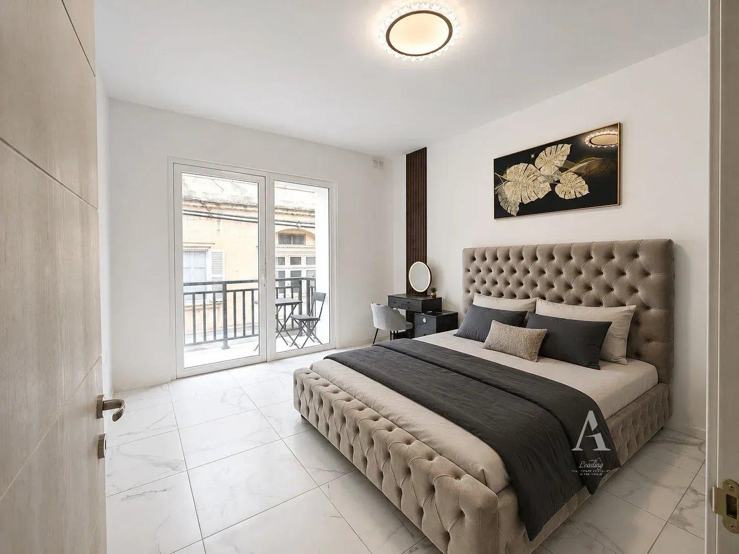 5-Bedroom Townhouse in Sliema — photograph 4