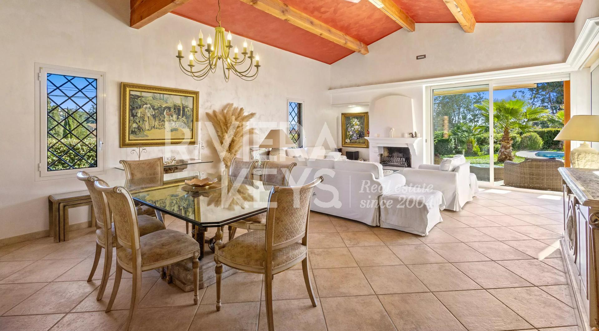 Near-Single-Level Villa near Cannes — photograph 5