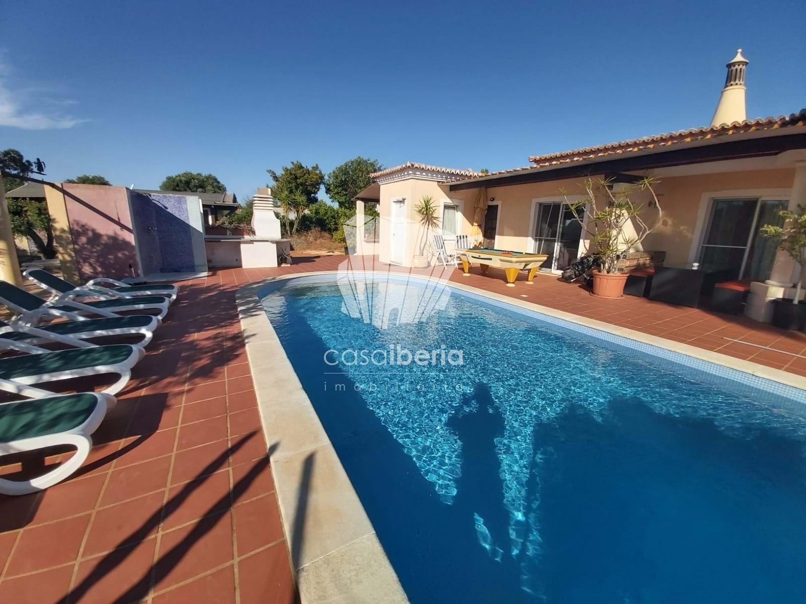 Pool Villa in Lagoa — photograph 4