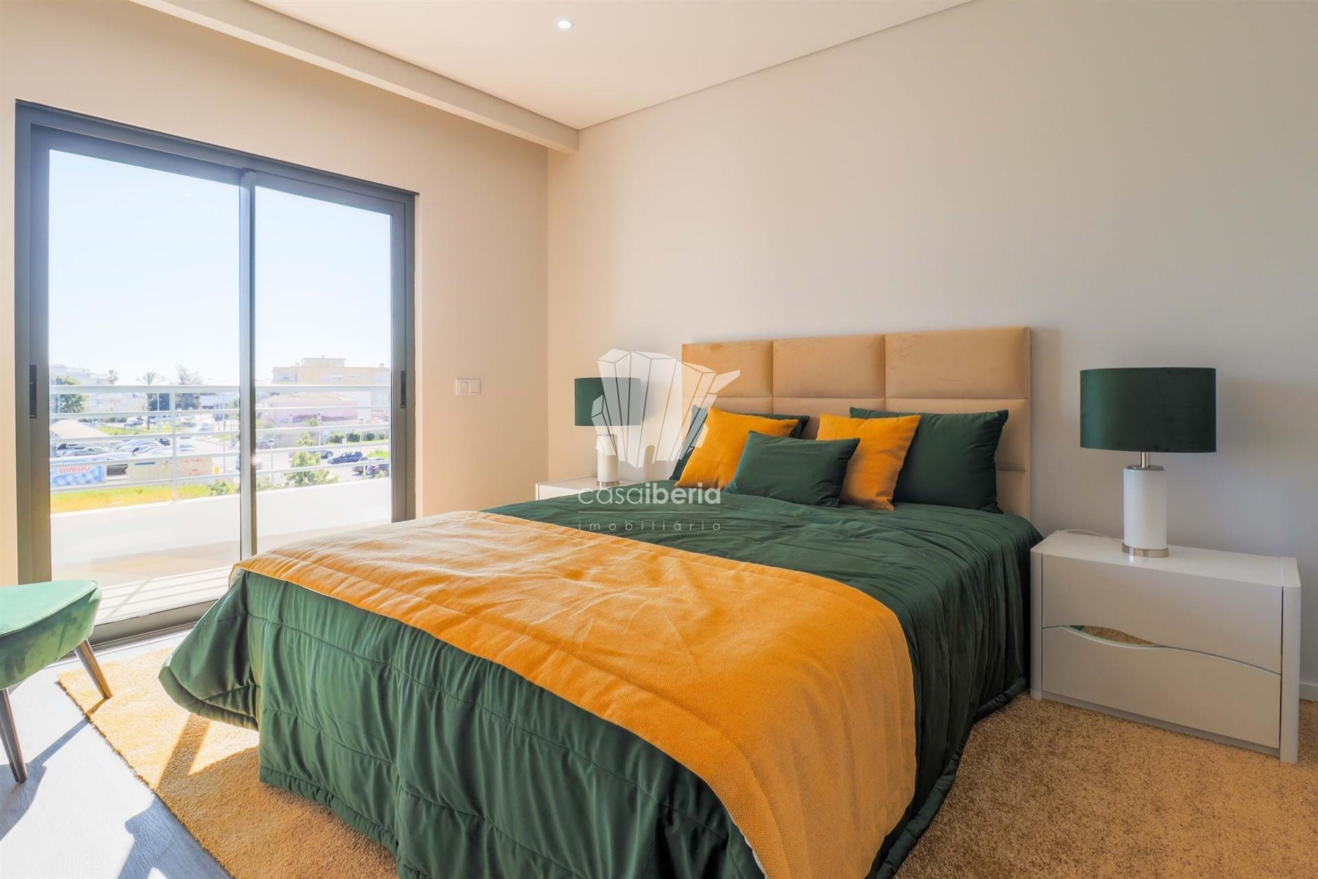 3-Bedroom Apartment in Quelfes, Olhão — photograph 3