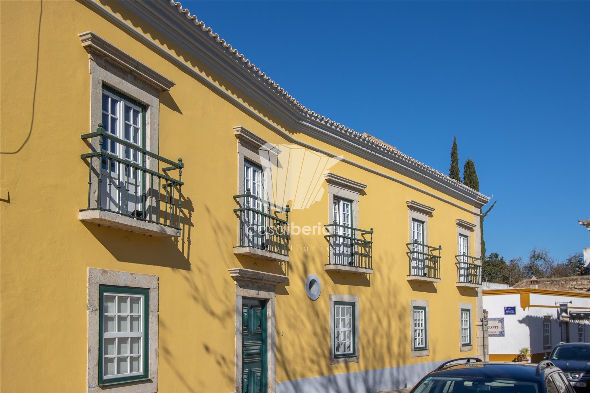 2-Bedroom House in Faro — photograph 5