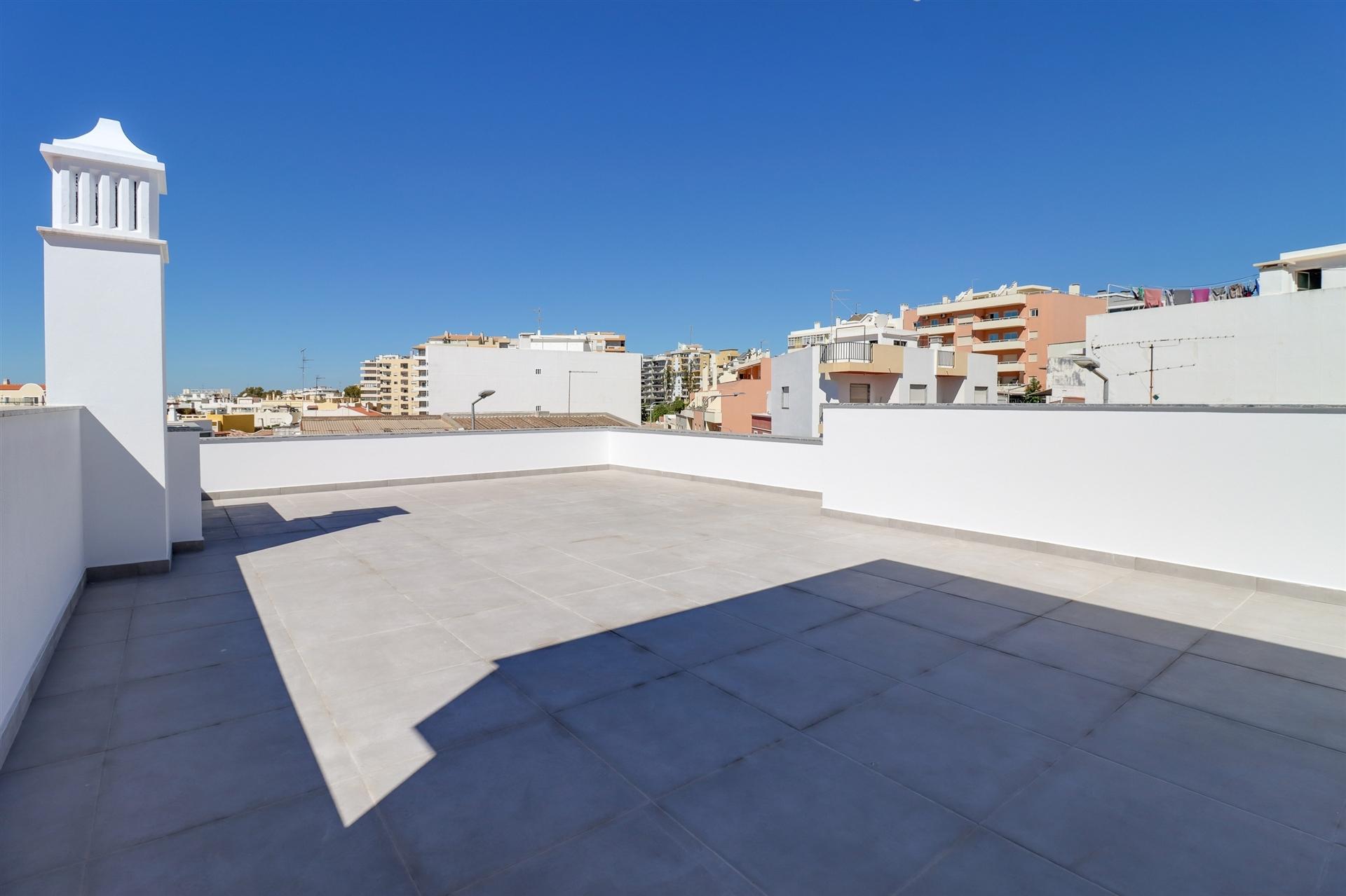 Modern House in Faro — photograph 4