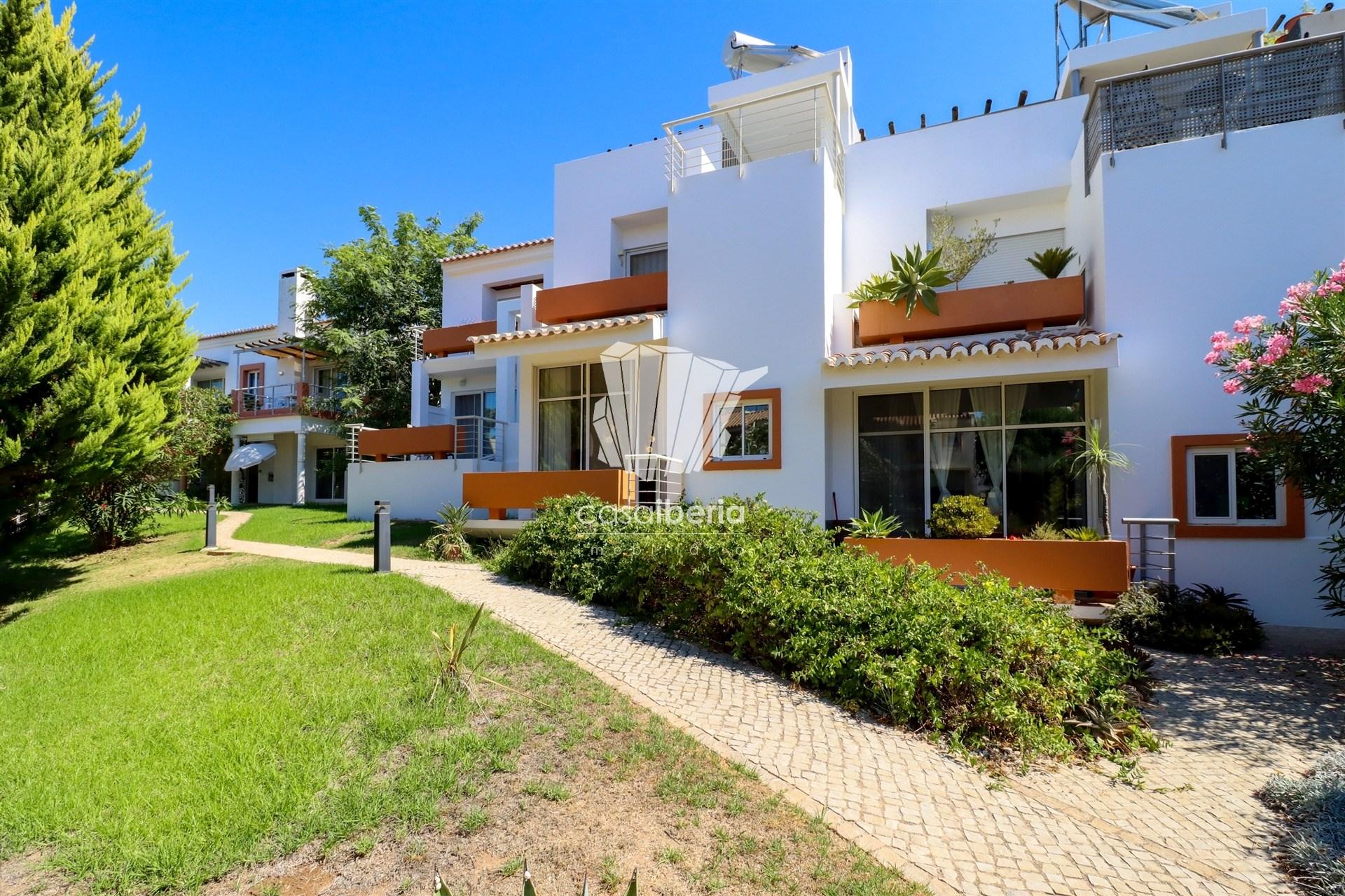 Renovated Terraced House in Lagoa — photograph 2