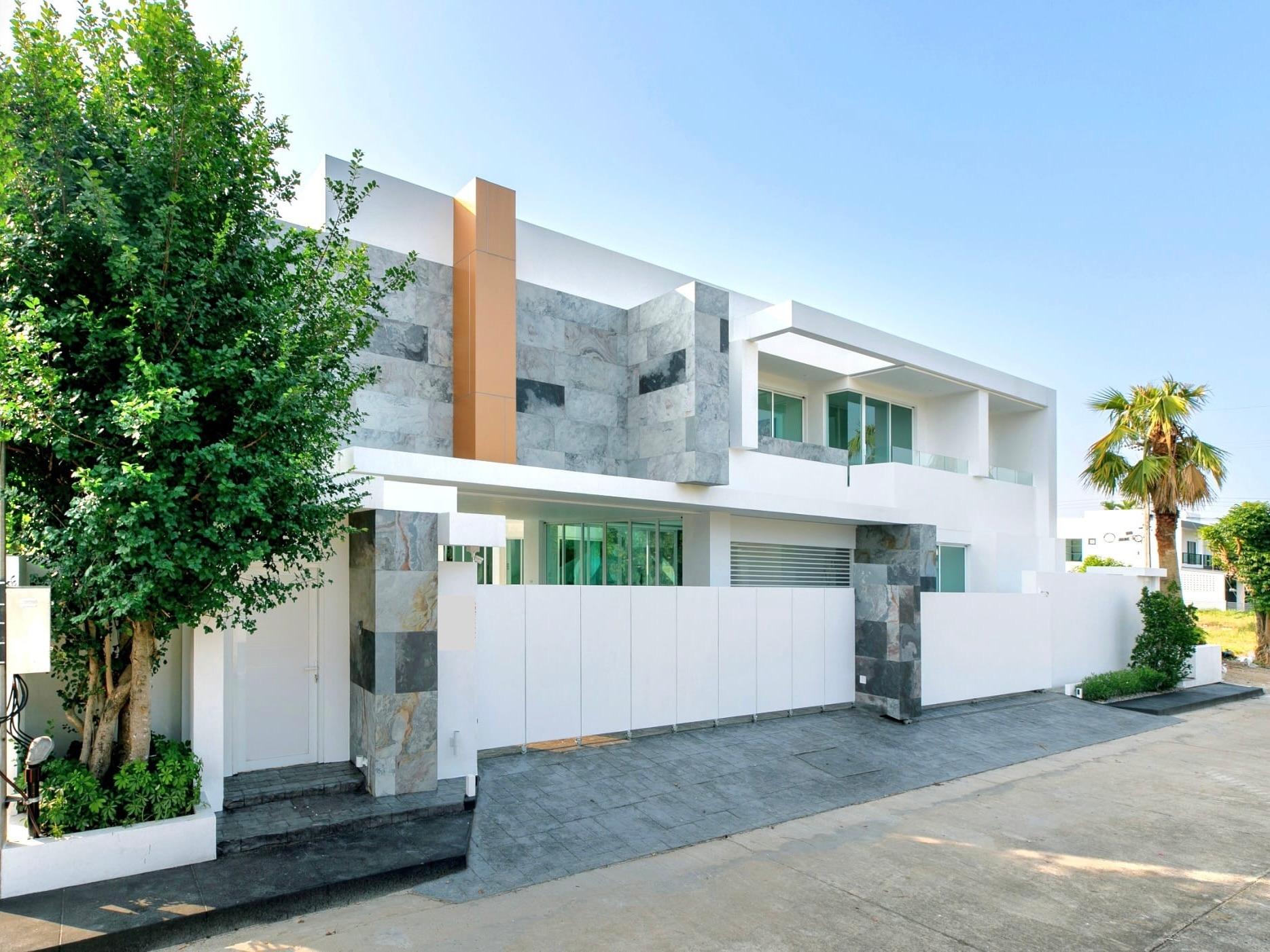 8-Bedroom House in Hang Dong — photograph 1