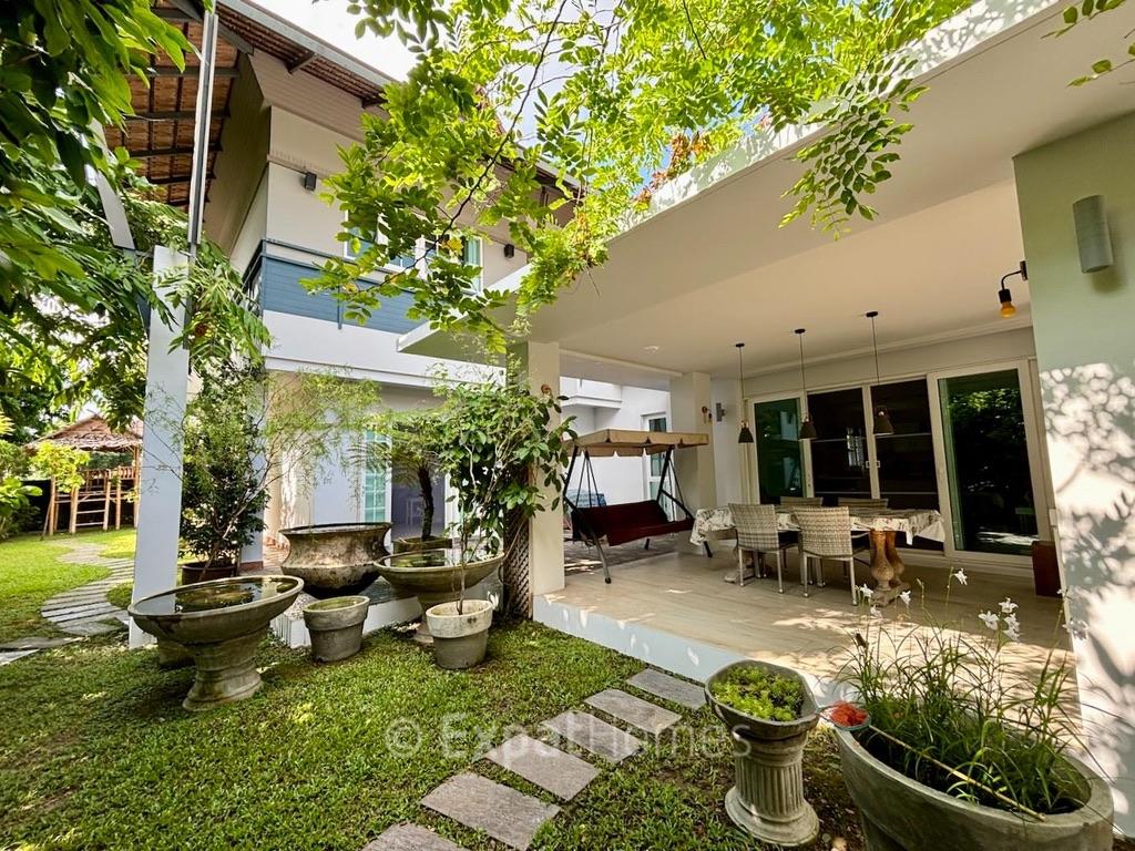5-Bedroom House in Hang Dong — photograph 1