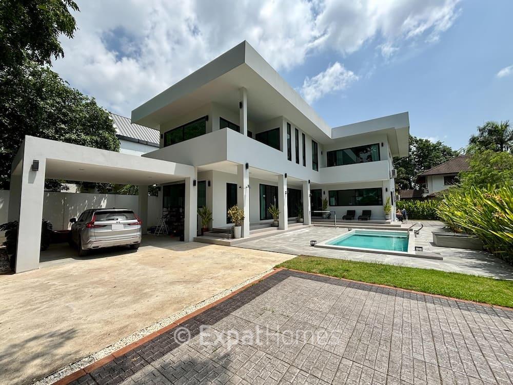 4-Bedroom House in Hang Dong — photograph 1