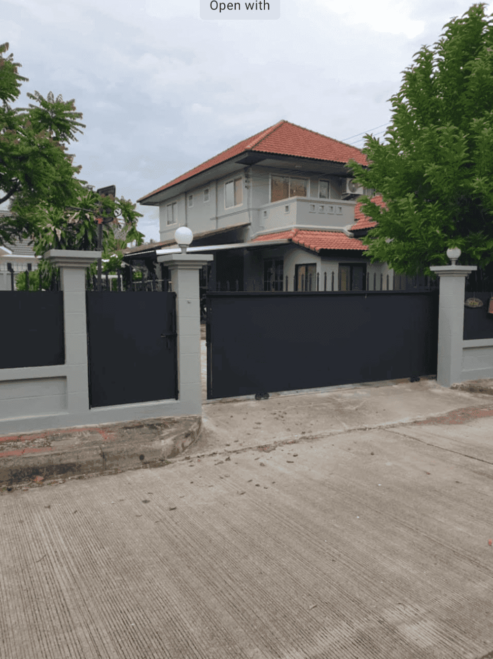 6-Bedroom House in Hang Dong — photograph 1