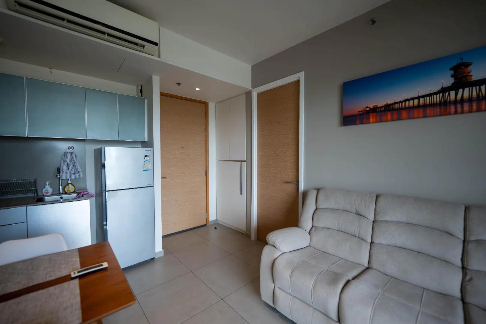 The Lofts Ekkamai — photograph 2