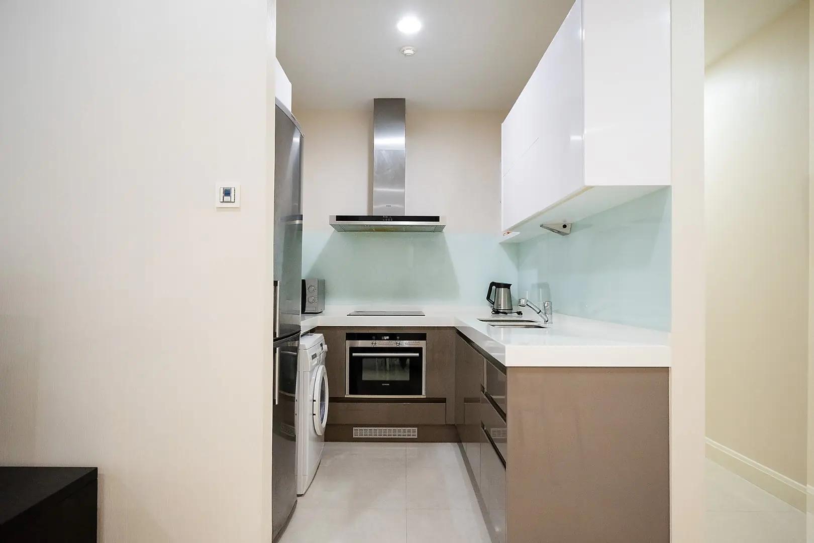 Q Langsuan — photograph 4