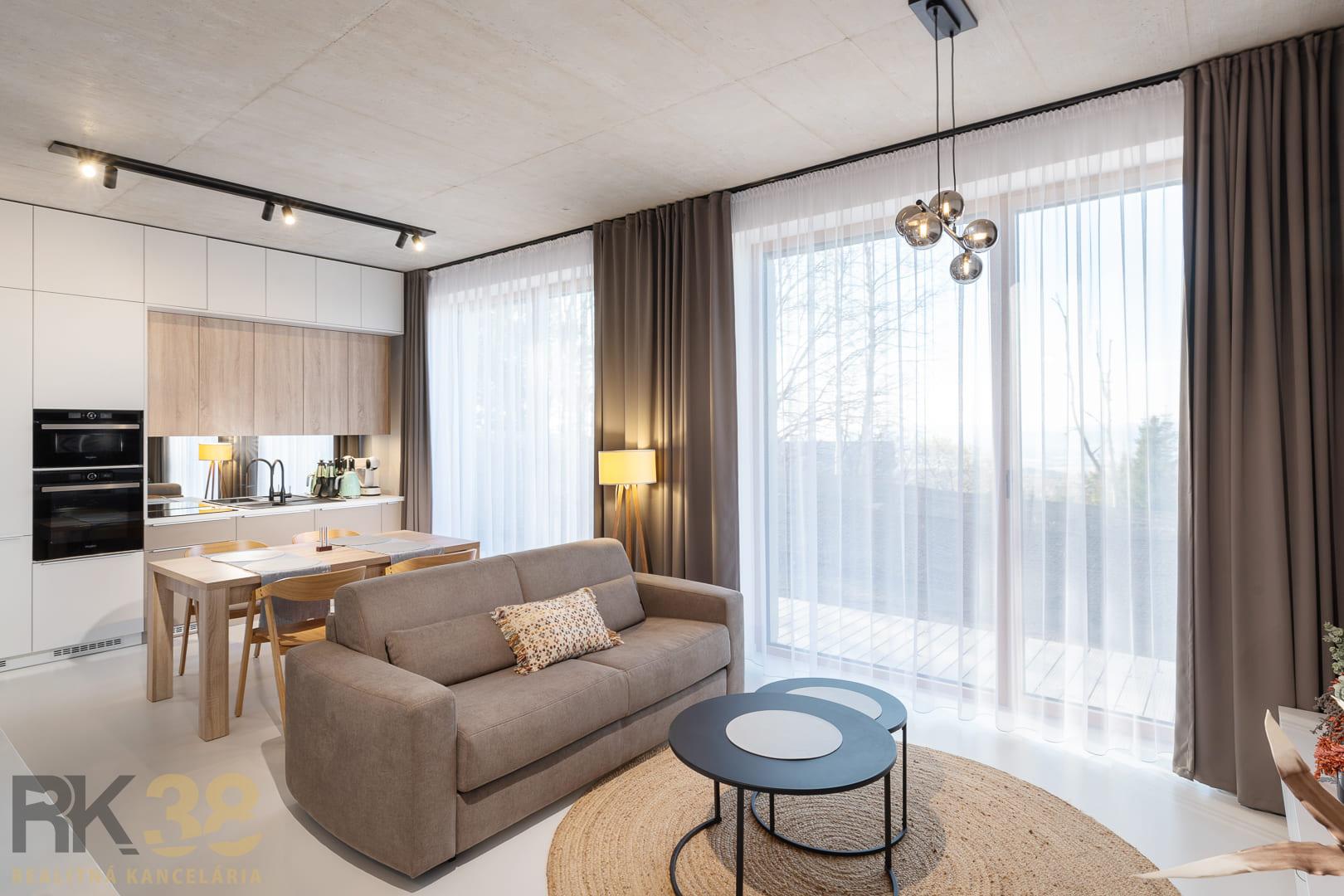 Lebenski Apartment, Starý Smokovec — photograph 1