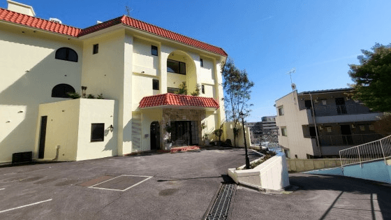 Hotel in Izusan, Atami — photograph 2