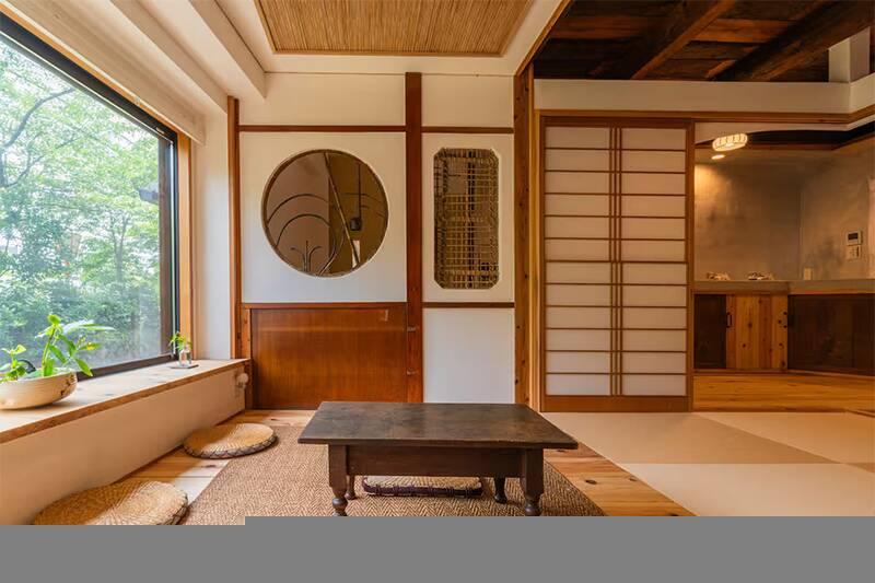 Machiya in Shimogyo-ku, Kyoto — photograph 3