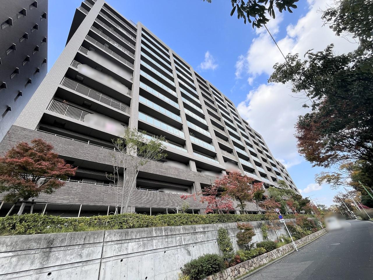 Park House Senri-Chuo Southern Residence — photograph 2