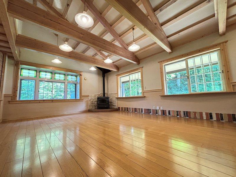 4-Bedroom Detached House in Karuizawa — photograph 5