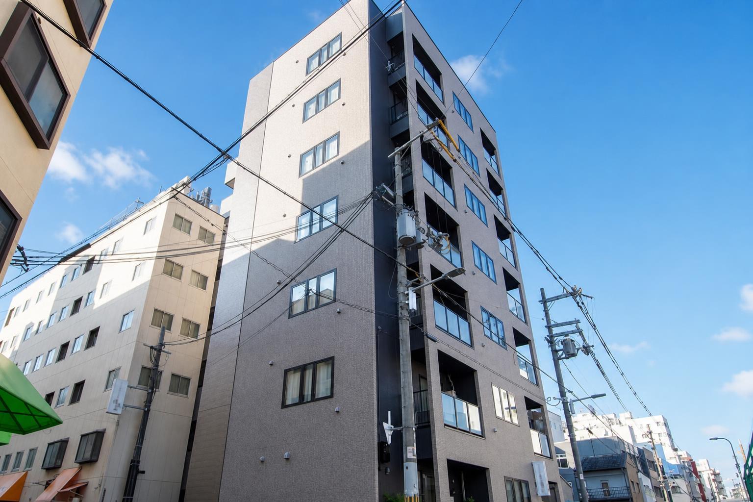 Hotel in Nishinari-ku, Osaka — photograph 1