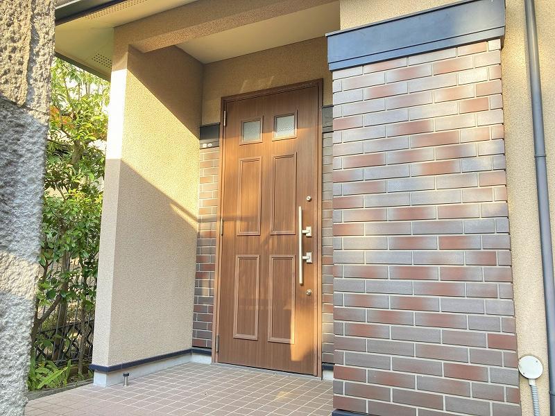 Elevated Three-Bedroom House in Kamakura — photograph 2