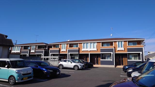 Apartment Building in Furukawa-nishidate, Osaki — photograph 2