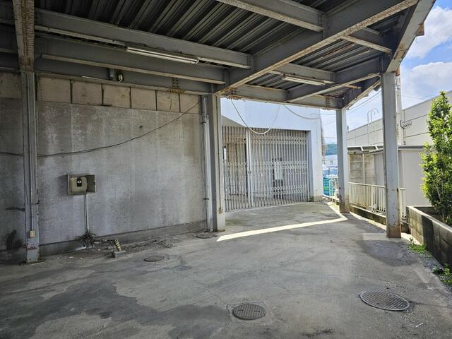 Retail in Oaza Nihongi, Mizuho — photograph 4