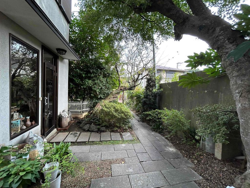 Garden Estate in Kamakura — photograph 4