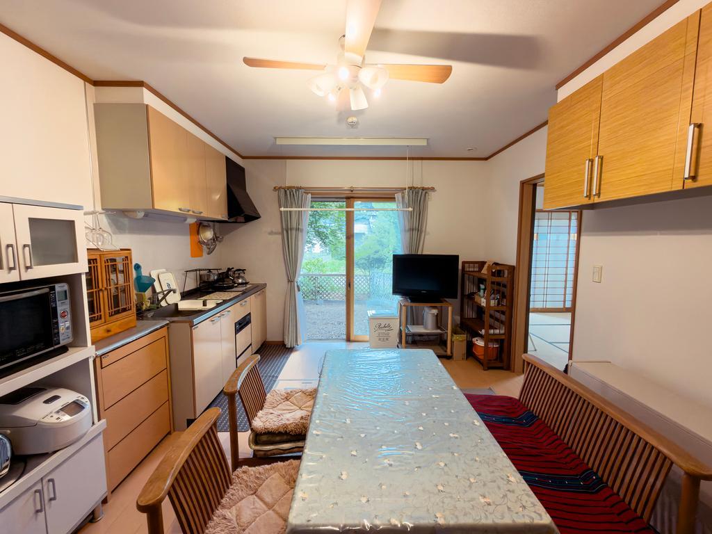 Spacious Family House in Karuizawa — photograph 3