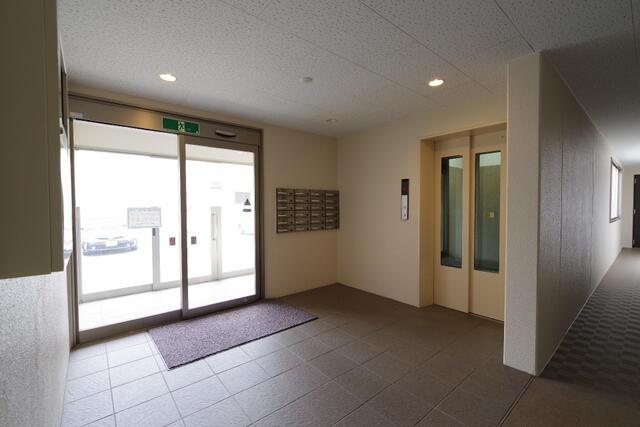 Apartment Building in Hanawa Mukaihata, Kazuno — photograph 3