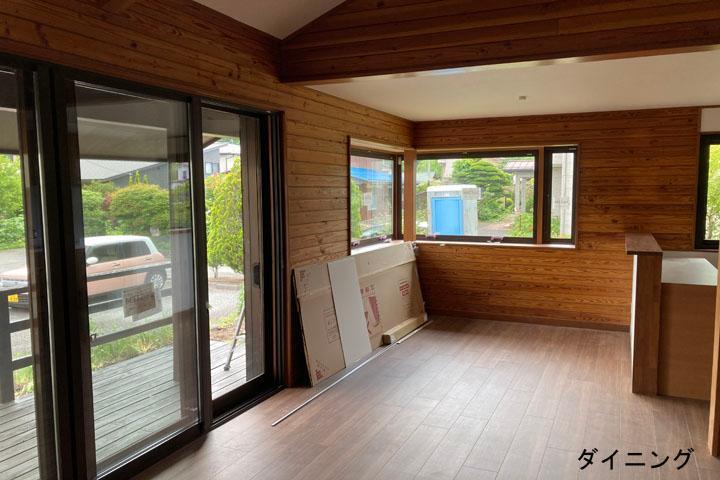Renovated Timber House in Karuizawa — photograph 3