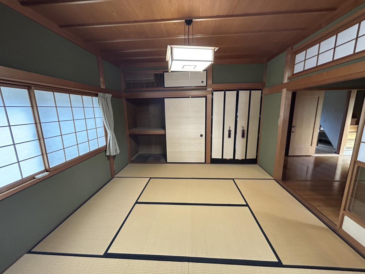 Spacious Family House in Kanazawa — photograph 3