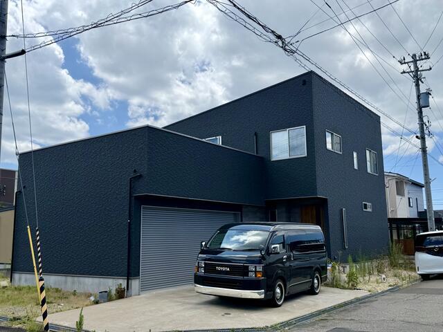 Spacious Family House in Fukui — photograph 1