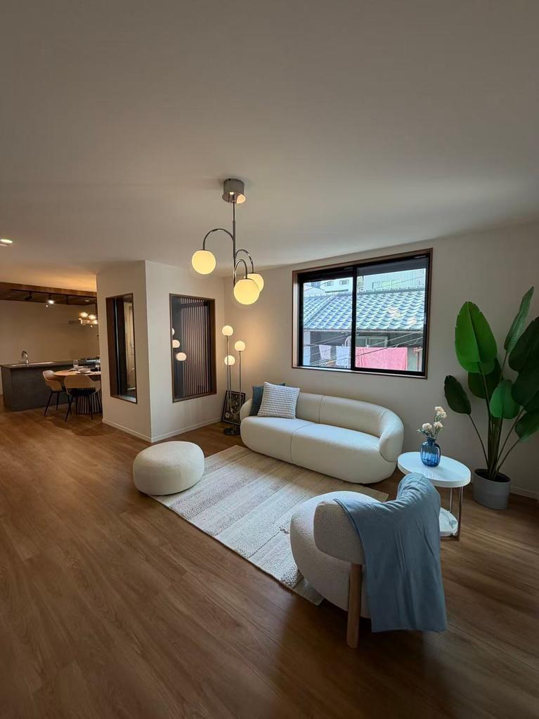 Modern Townhouse in Osaka — photograph 5