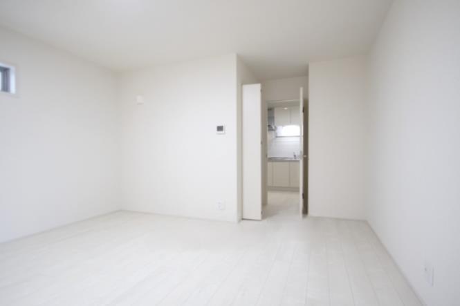 Apartment Building in Sakai-ku, Sakai — photograph 4