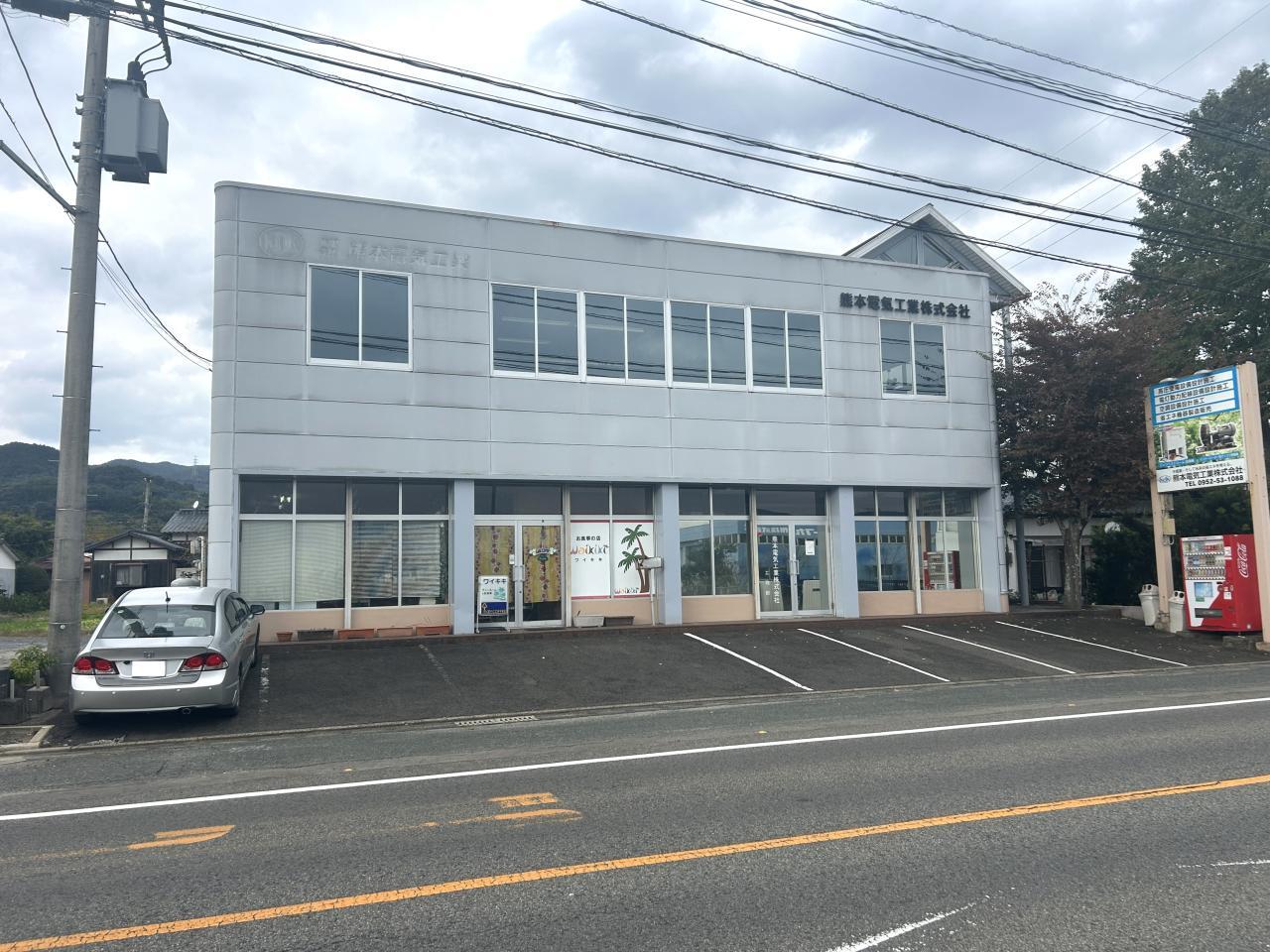 Office in Kanzakimachi Ozaki, Kanzaki — photograph 3